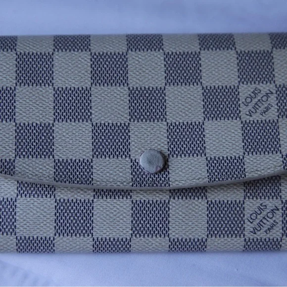 Louis Vuitton Azur Emilie Rose Ballerina Wallet - Picture 7 of 9